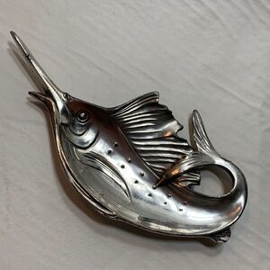 WB Manufacturing Co 133 Swordfish Trinket Holder Vintage Silver Plated Metal
